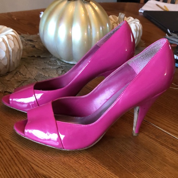 ALDO Patent Leather Heels - Picture 2 of 8
